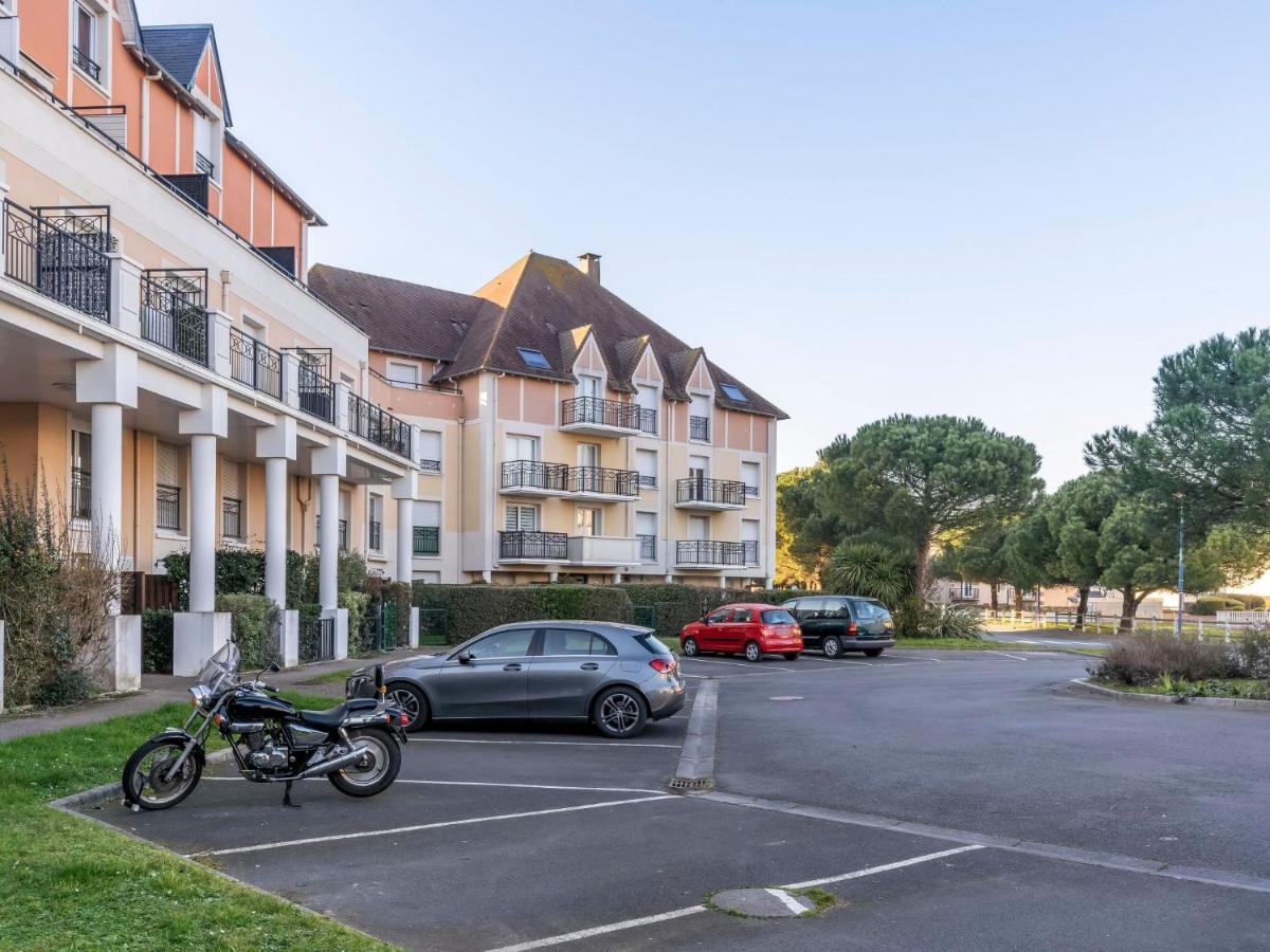 Apartment Les Marines 1 Et 2-7 By Interhome Cabourg Exterior foto